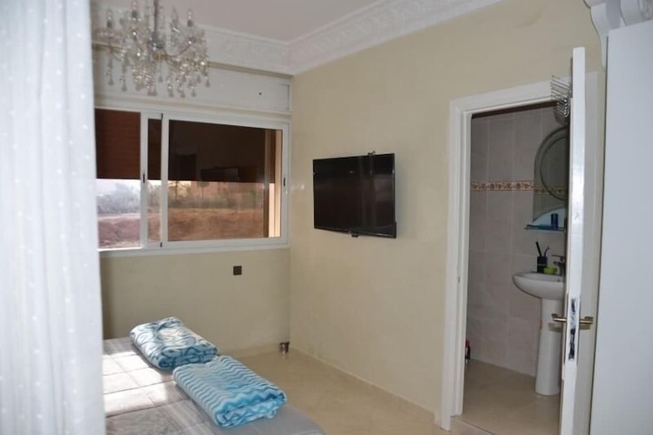 Room 5 of 20