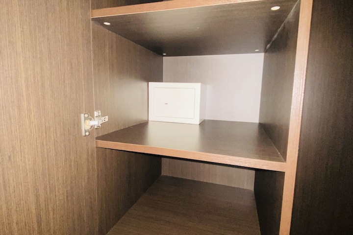 Room 33 of 55