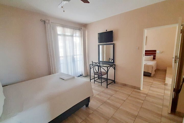 Room 2 of 21