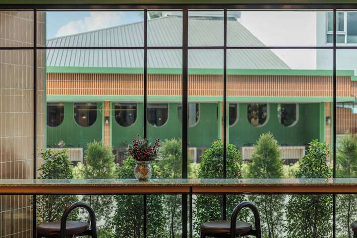 Guest Lobby