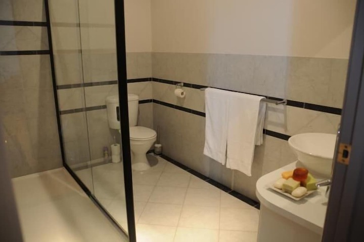 Room 14 of 26