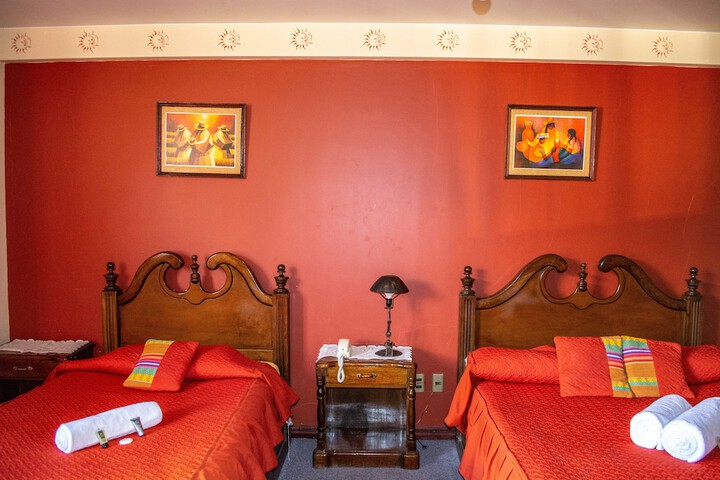 Room 4 of 27