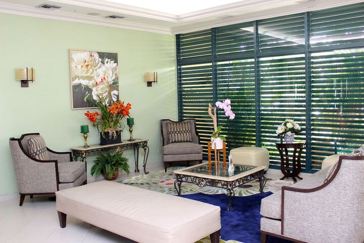 Guest Lobby