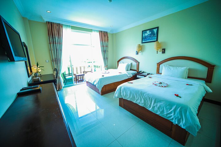 Room 37 of 90