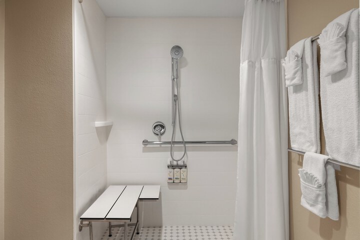 Room 8 of 49