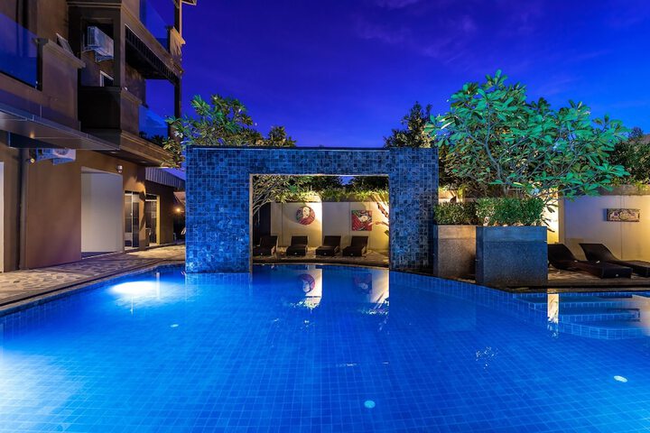 Pool 45 of 75