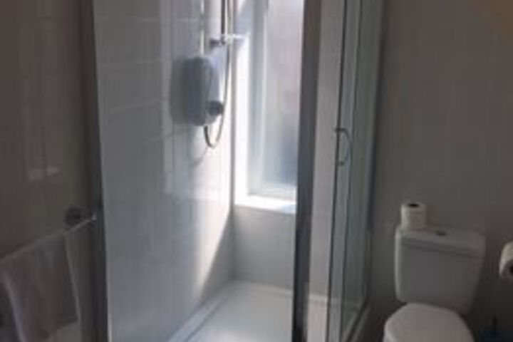 Room 3 of 53
