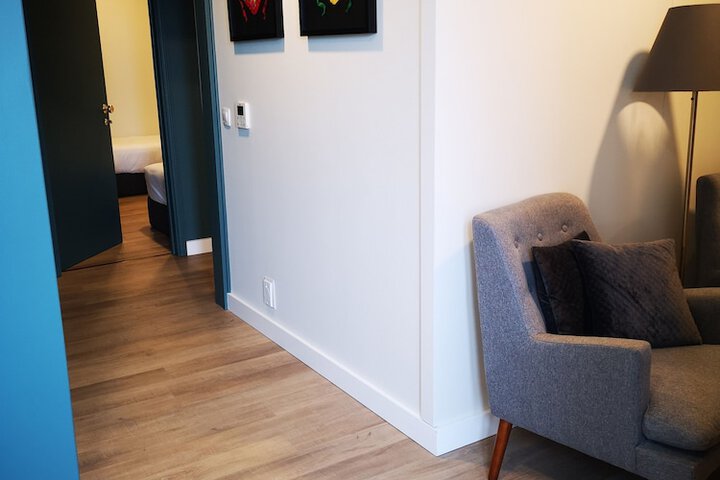 Room 21 of 37