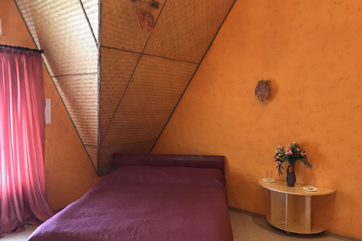 Room 4 of 39