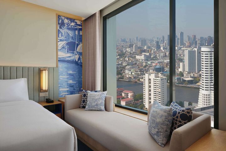 Room 21 of 45