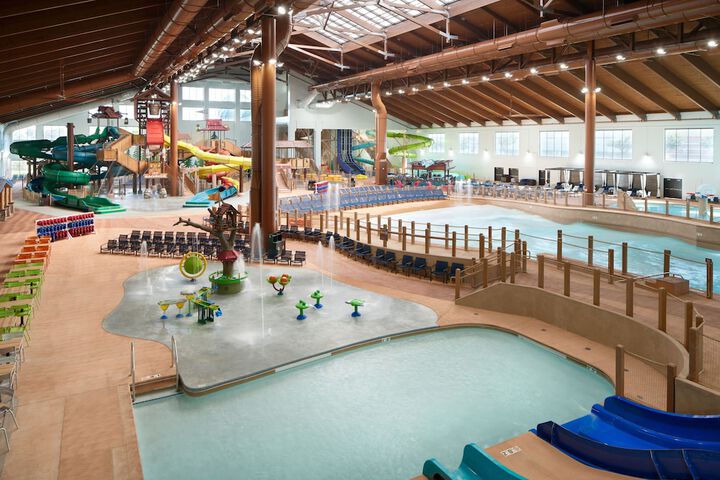 Pool Hotel