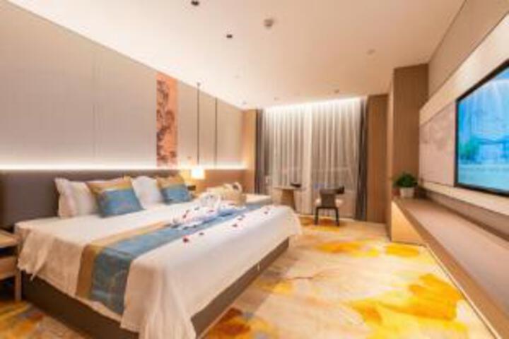 Room 21 of 23