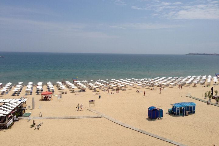 Beach 43 of 47