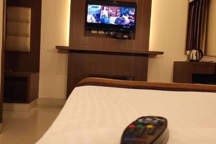 Room 7 of 43