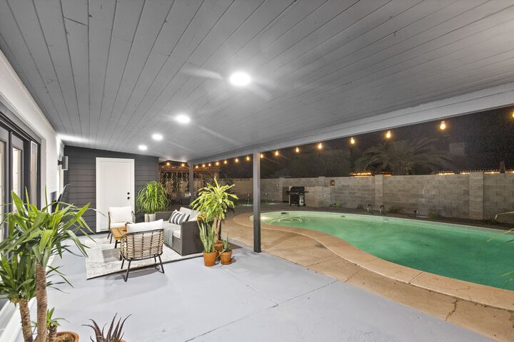 Terrace/Patio 53 of 54