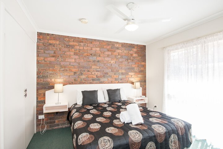 Room 26 of 63