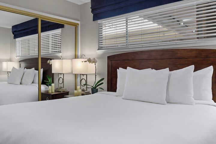 Room 4 of 23