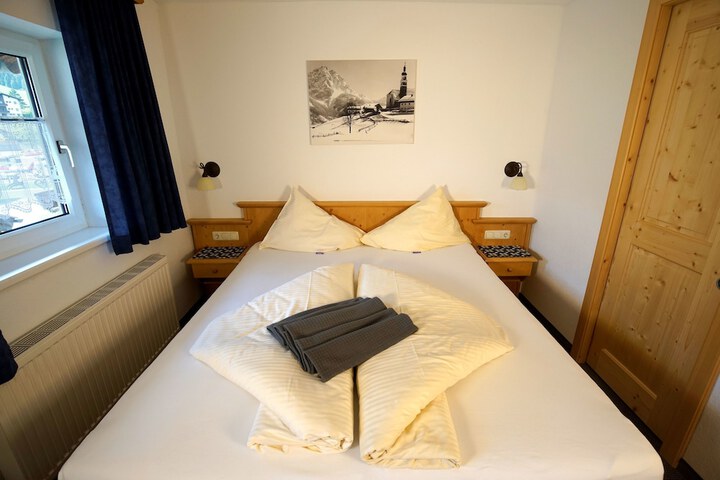 Room 7 of 46