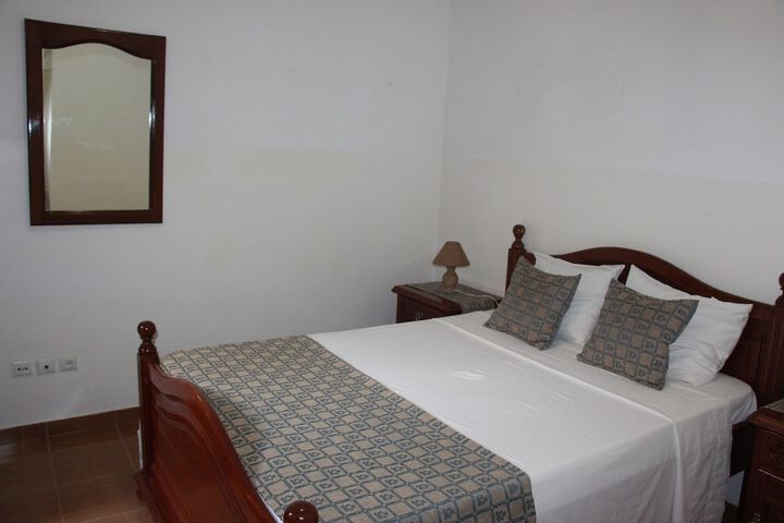 Room 2 of 11