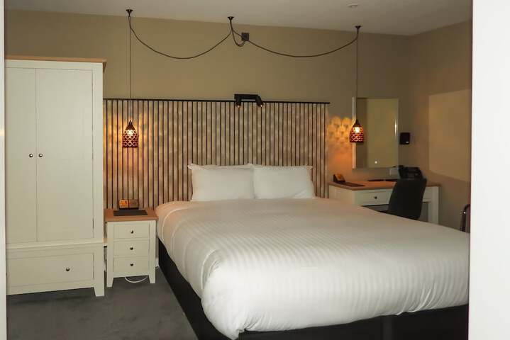 Room 41 of 116