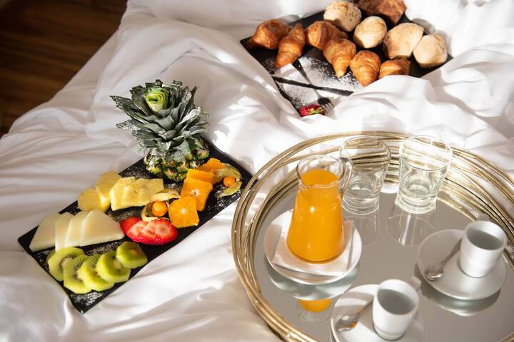 Breakfast/Coffee Service 65 of 85
