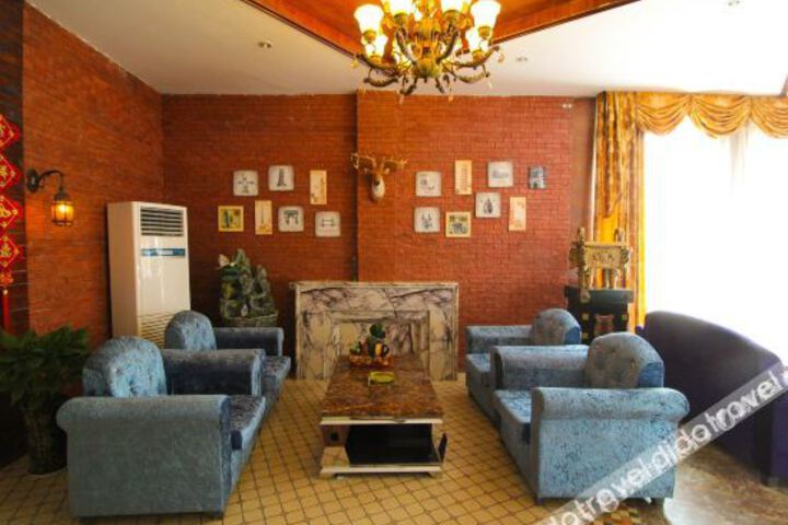 Hotel Interior 9 of 26