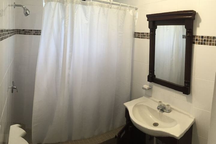 Room 21 of 40