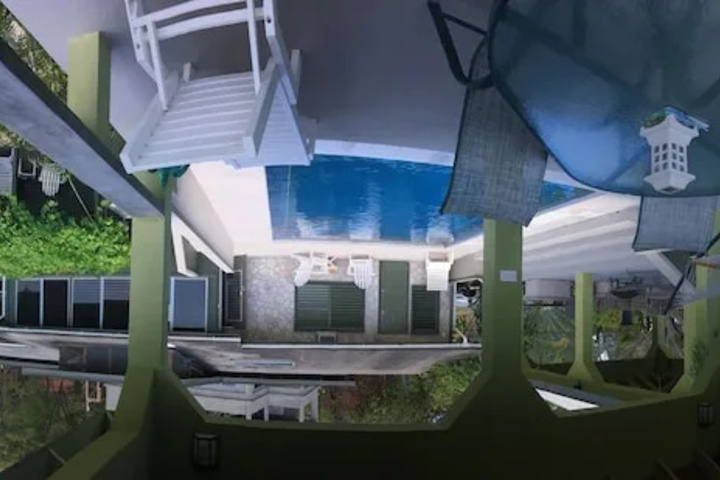 Pool 12 of 20