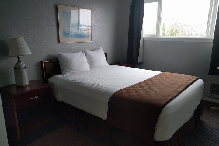 Room 14 of 39