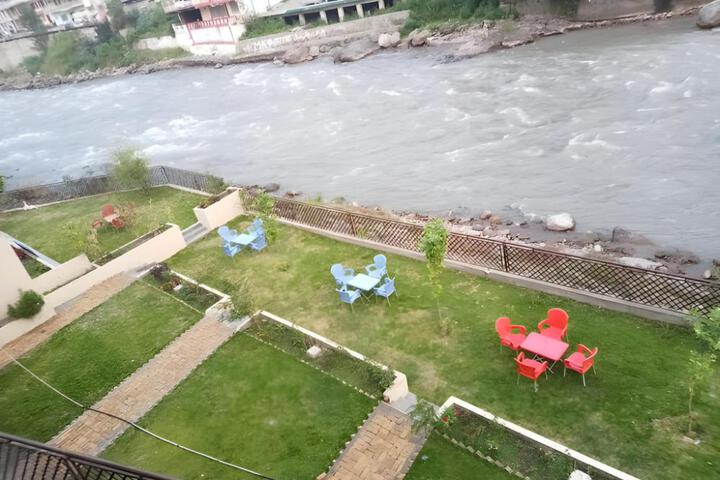 Riveria The Edge Hotel Balakot