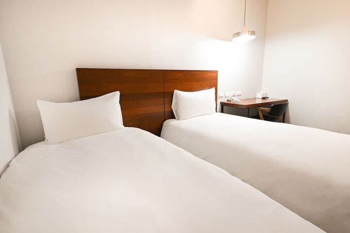 Room 14 of 75