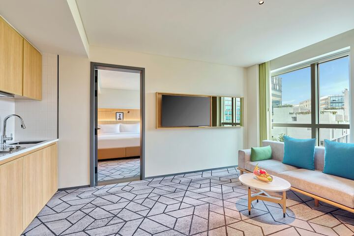Room 21 of 41