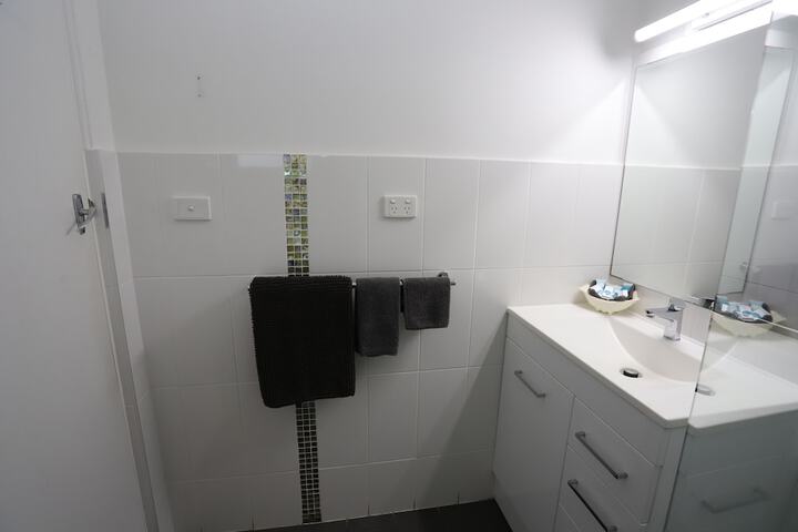 Room 125 of 199