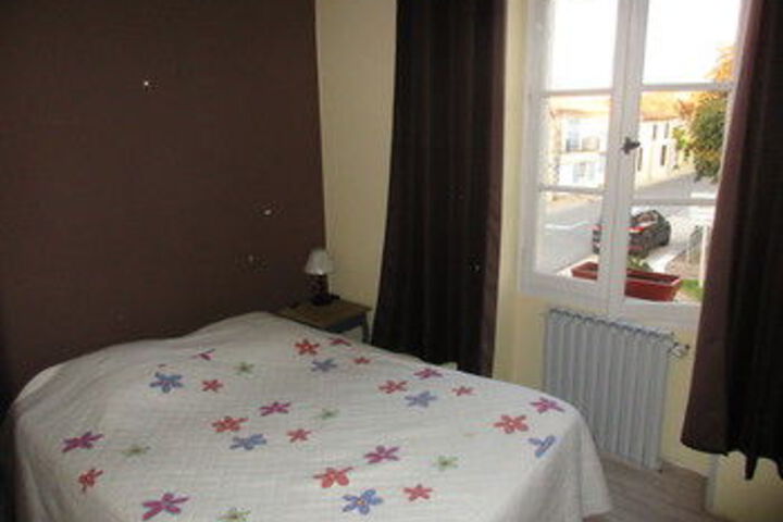 Room 14 of 36