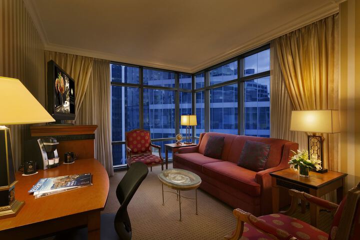 Room 10 of 44