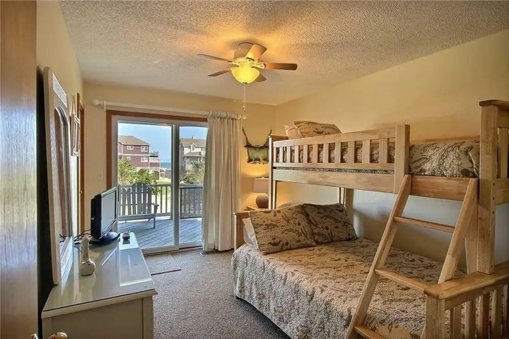 General 8 of 38