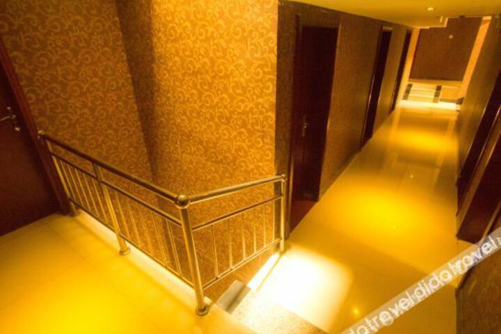 Hotel Interior 13 of 31
