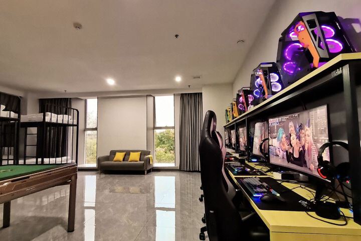 Yunji E-sports Hotel