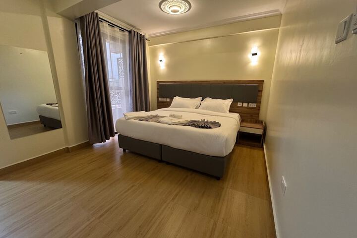 Room 8 of 21