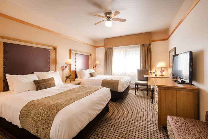 Room 3 of 16