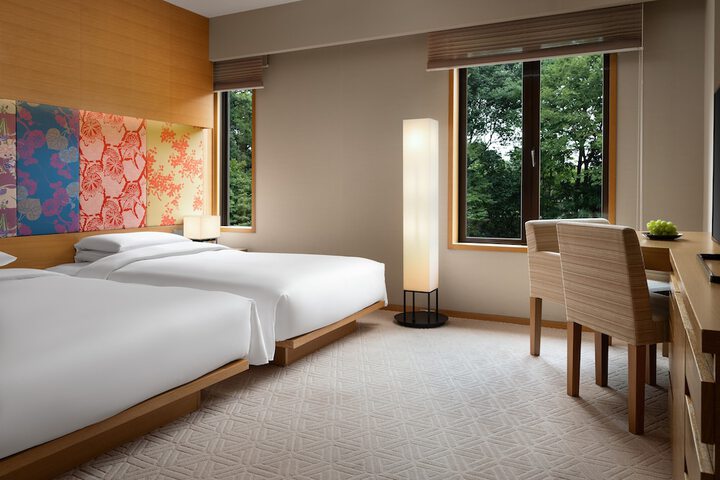 Room 17 of 108