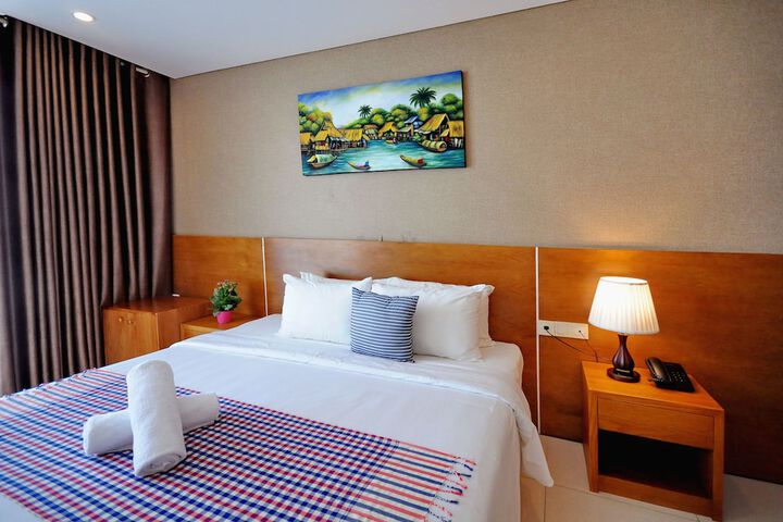 Room 50 of 230