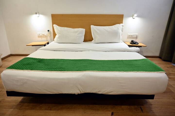 Room 10 of 70