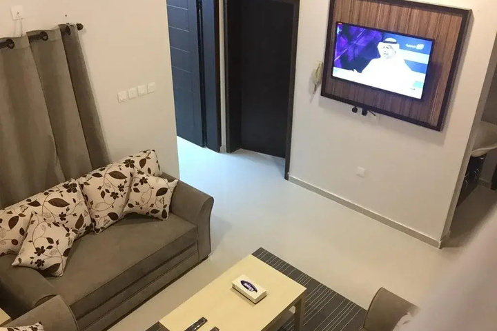 Room 9 of 9