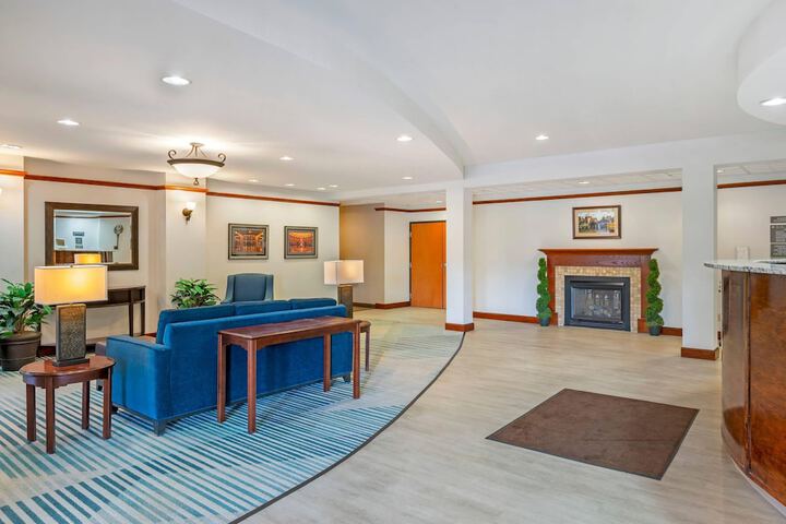 Hotel Interior 3 of 28