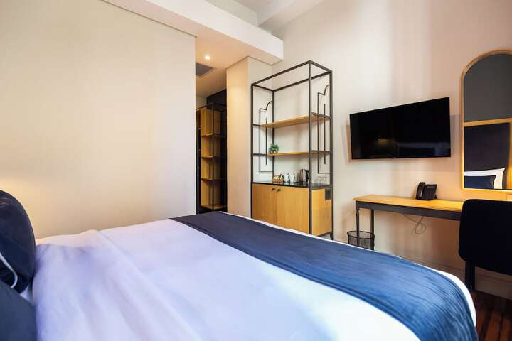 Room 12 of 123