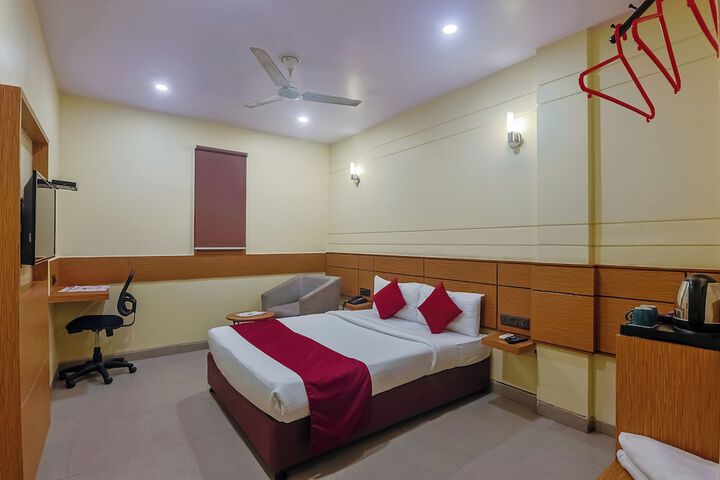 Room 35 of 70