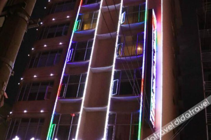 Hotel 6 of 30