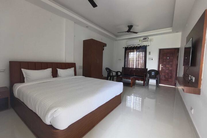 Room 4 of 21