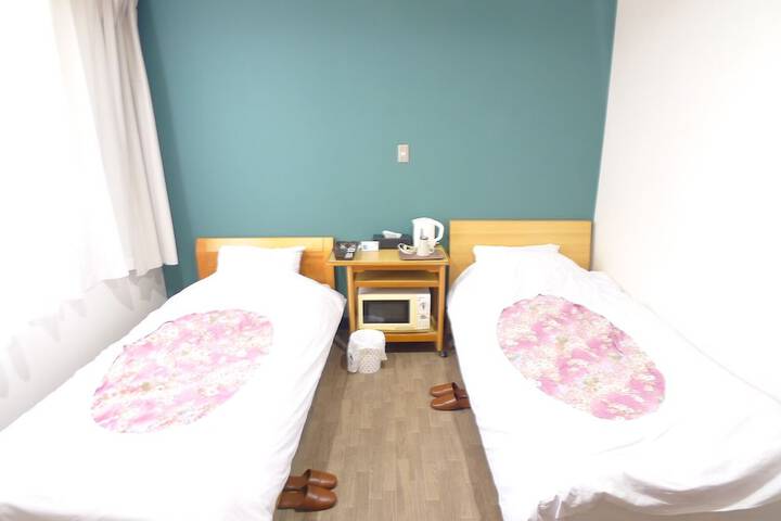 Room 17 of 59